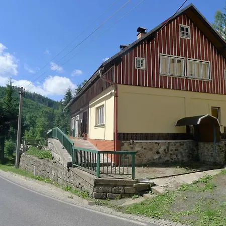 Poluba Apartman *